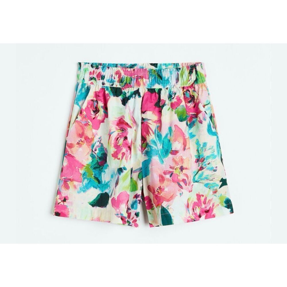 H&M cotton floral pull on shorts size xs
